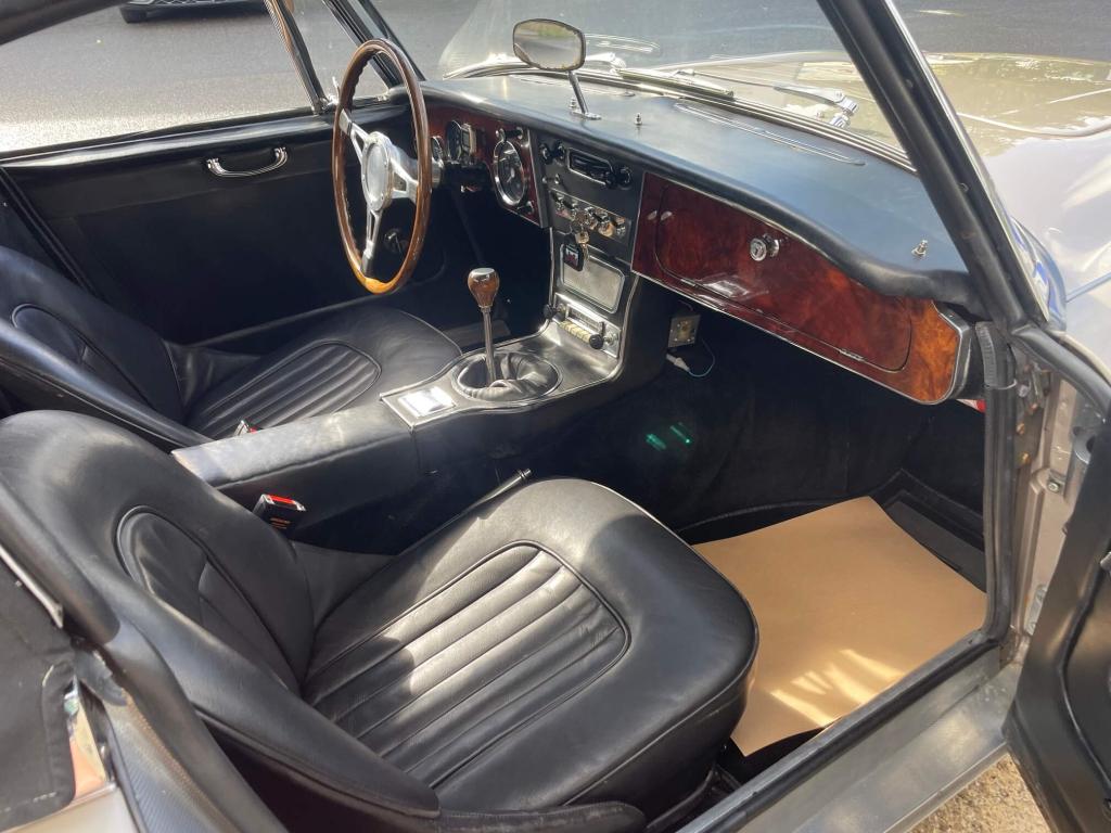 1965 Austin - Healey 3000