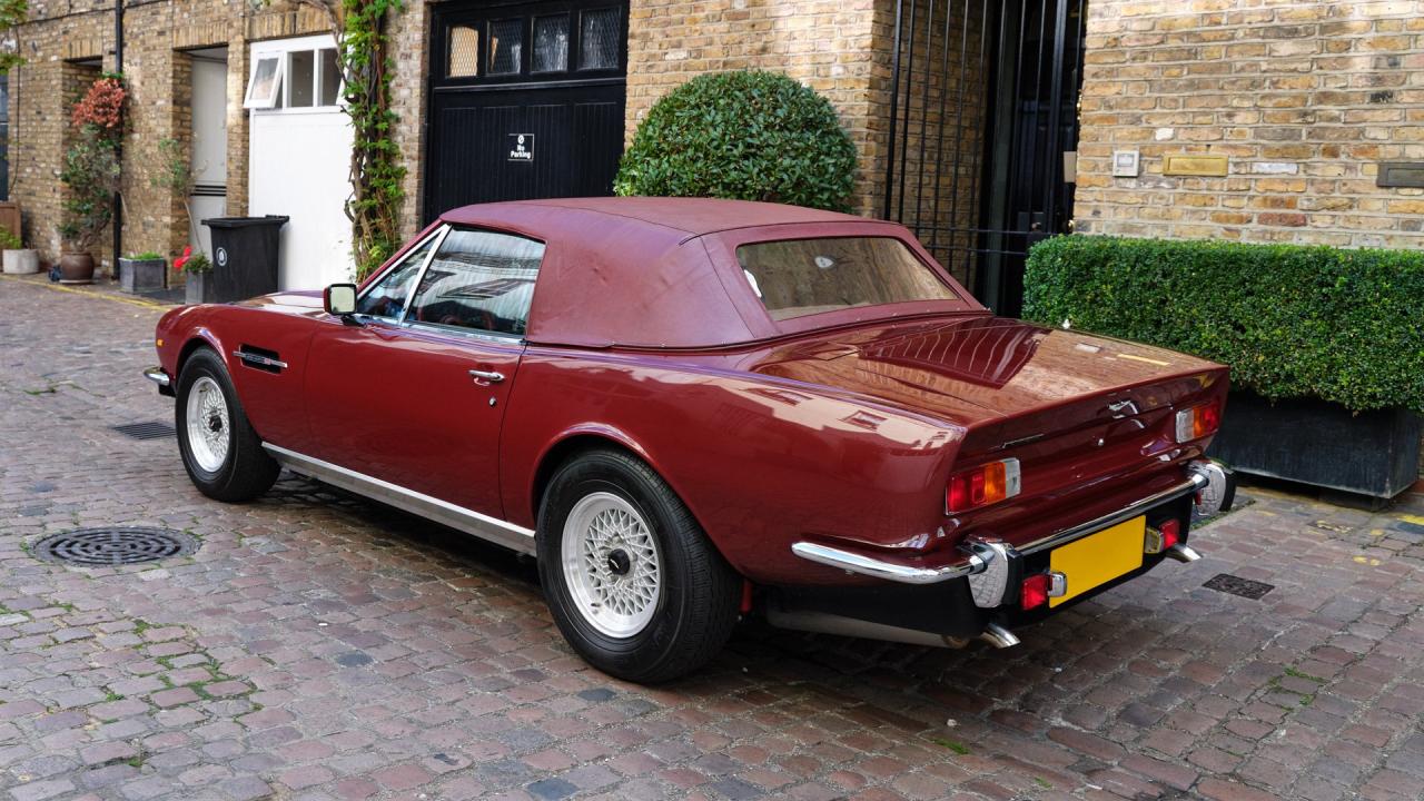 1987 Aston Martin V8 Volante