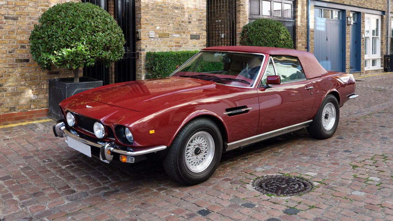 1987 Aston Martin V8 Volante