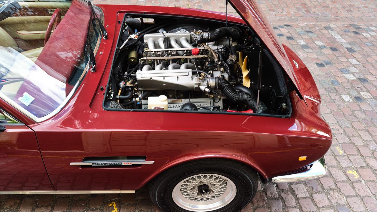 1987 Aston Martin V8 Volante