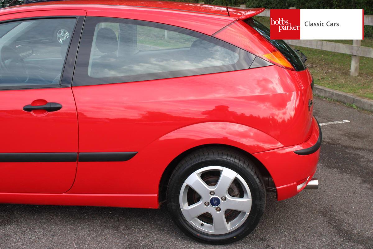 2005 Ford FOCUS EDGE