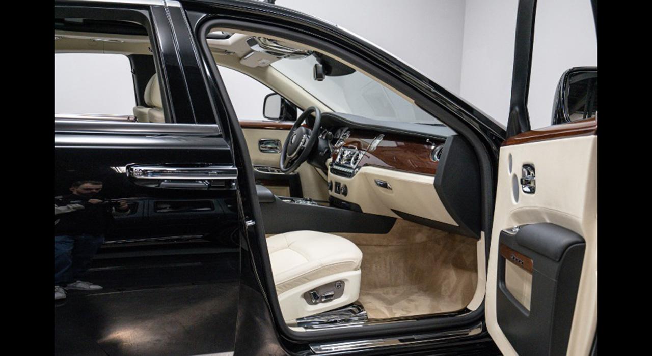 2010 Rolls - Royce Ghost