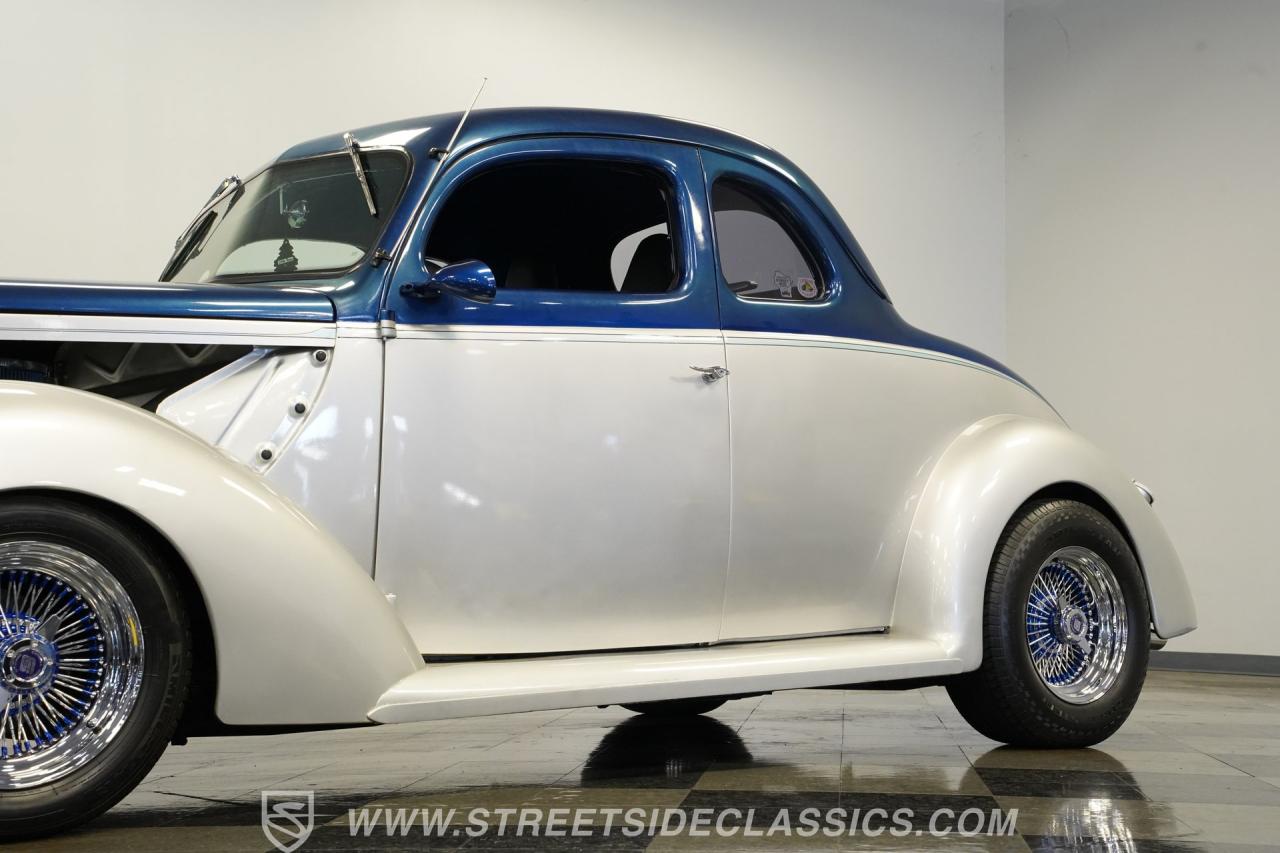 1937 Ford 5-Window Steel Streetrod