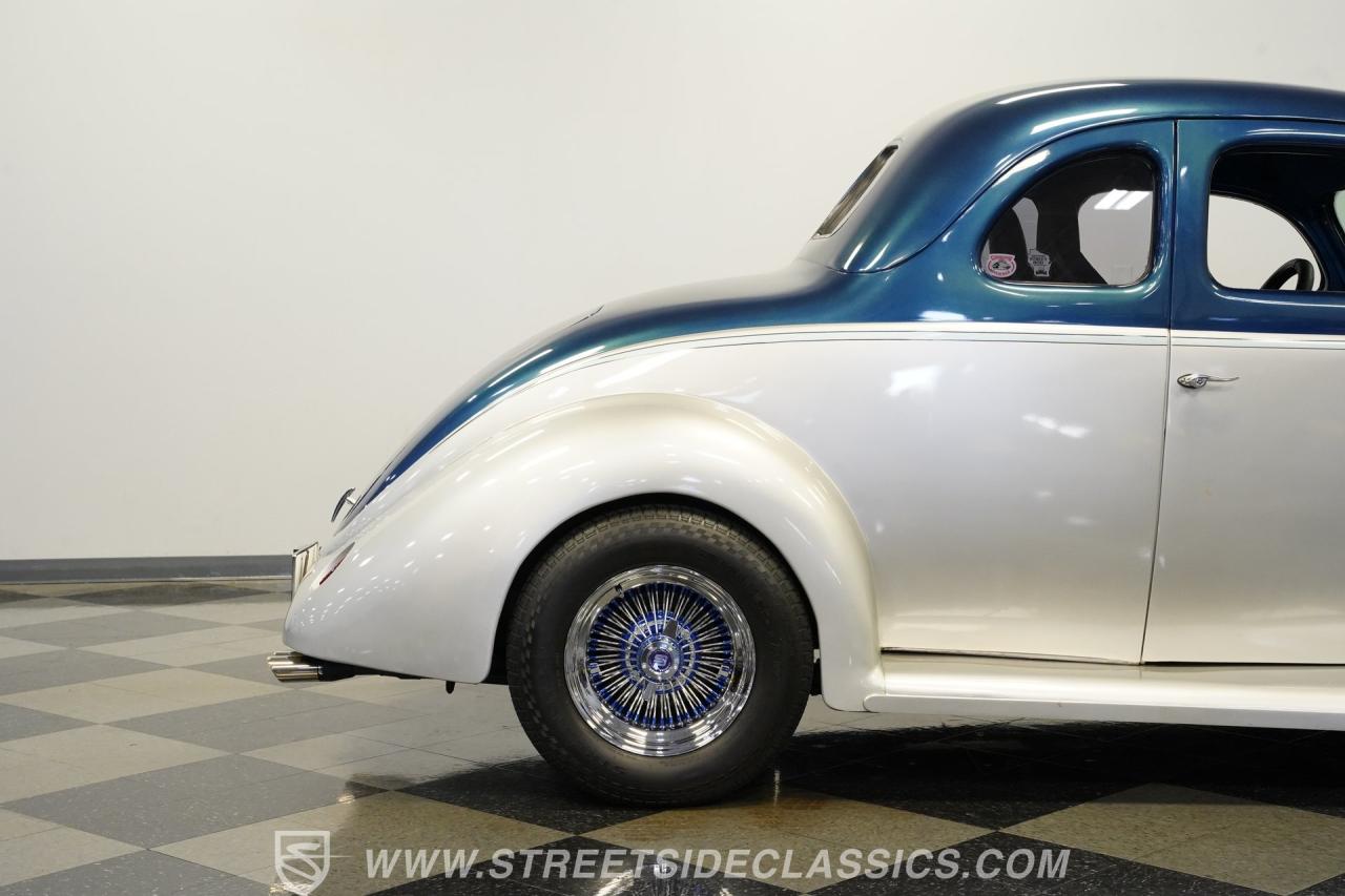 1937 Ford 5-Window Steel Streetrod
