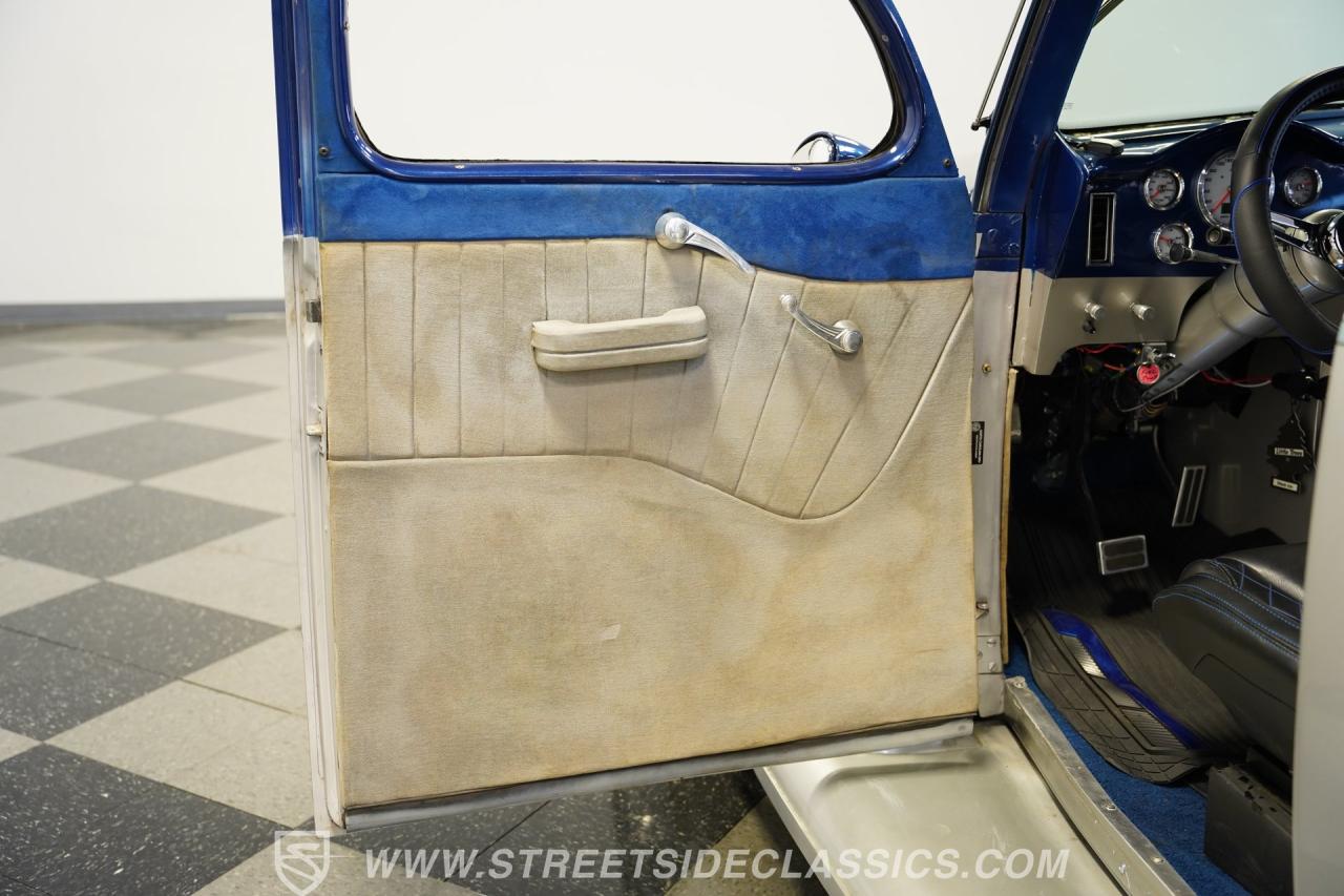 1937 Ford 5-Window Steel Streetrod