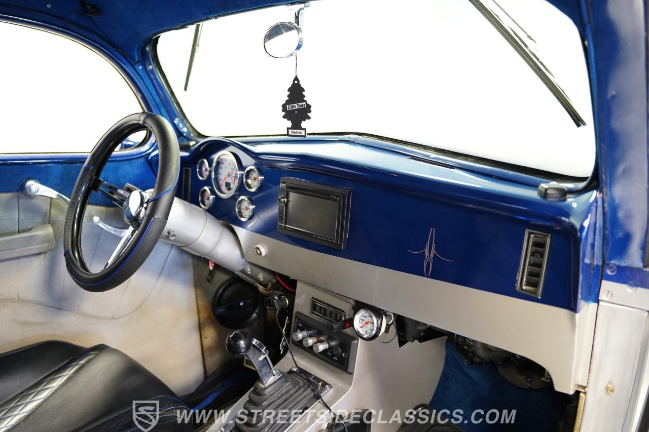 1937 Ford 5-Window Steel Streetrod