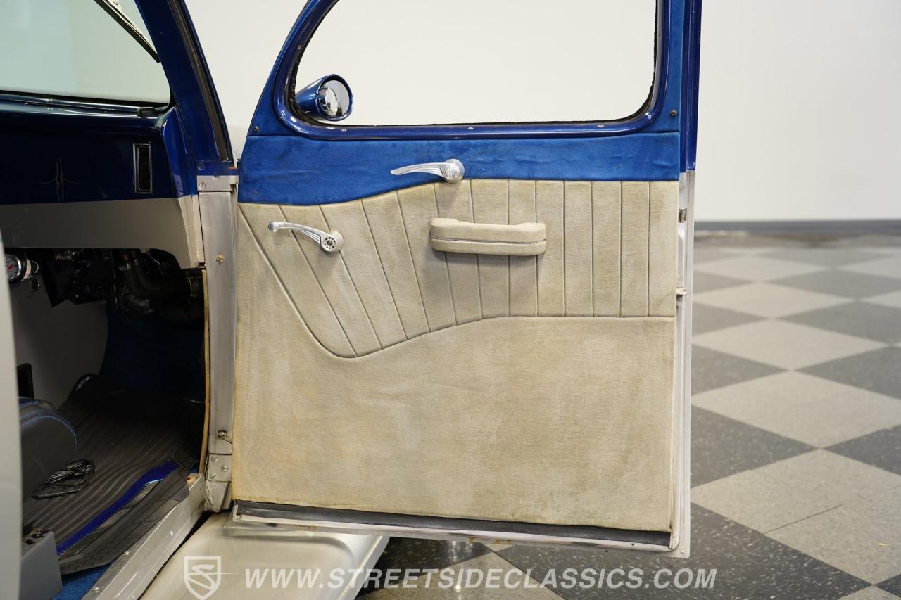 1937 Ford 5-Window Steel Streetrod