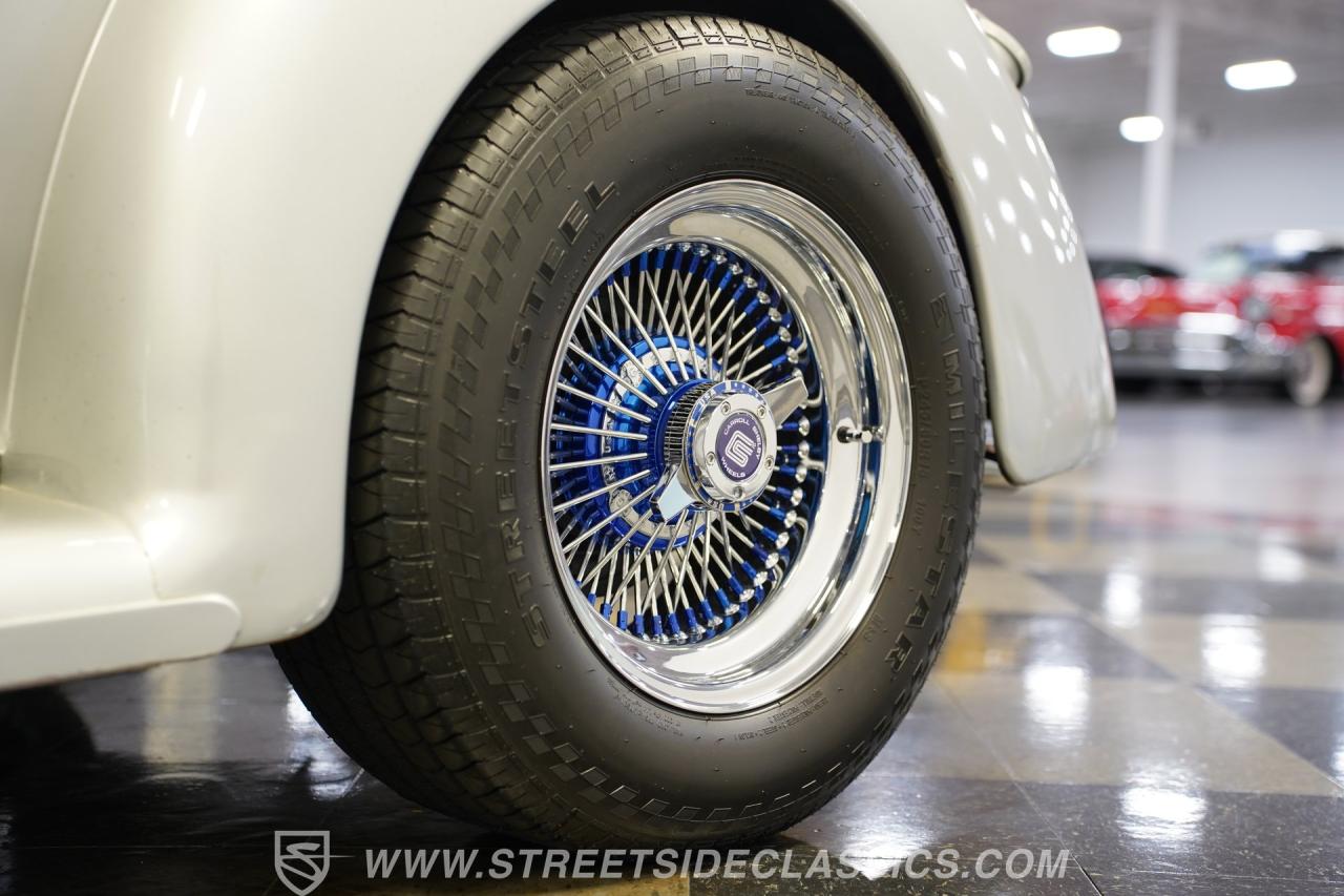 1937 Ford 5-Window Steel Streetrod