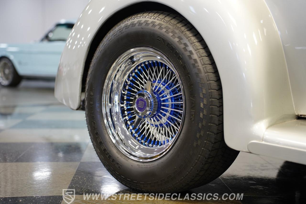 1937 Ford 5-Window Steel Streetrod