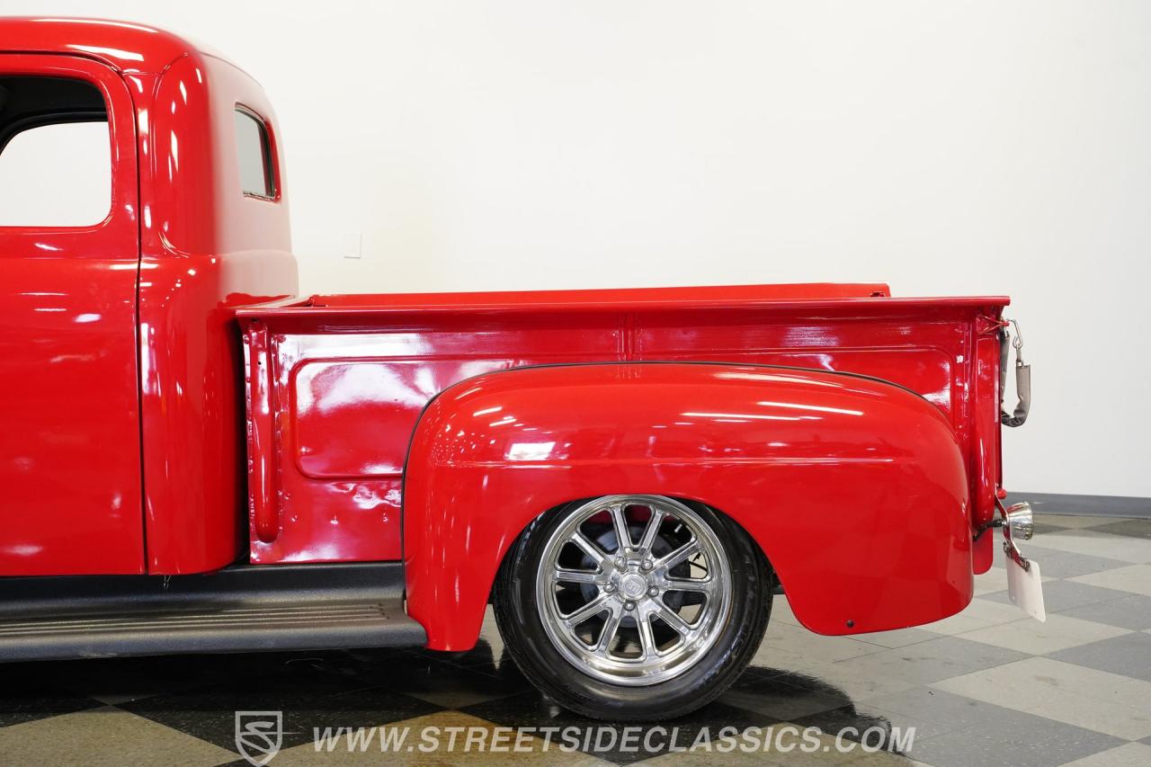 1948 Ford F-1