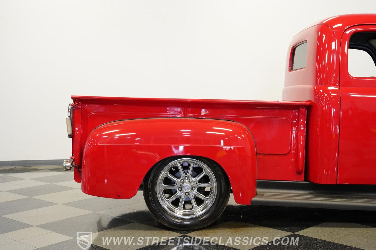 1948 Ford F-1