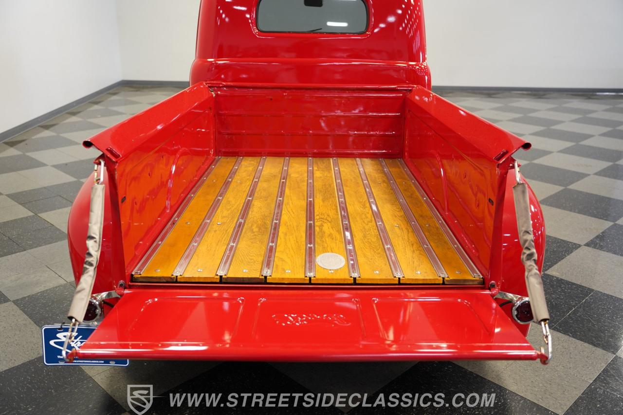 1948 Ford F-1