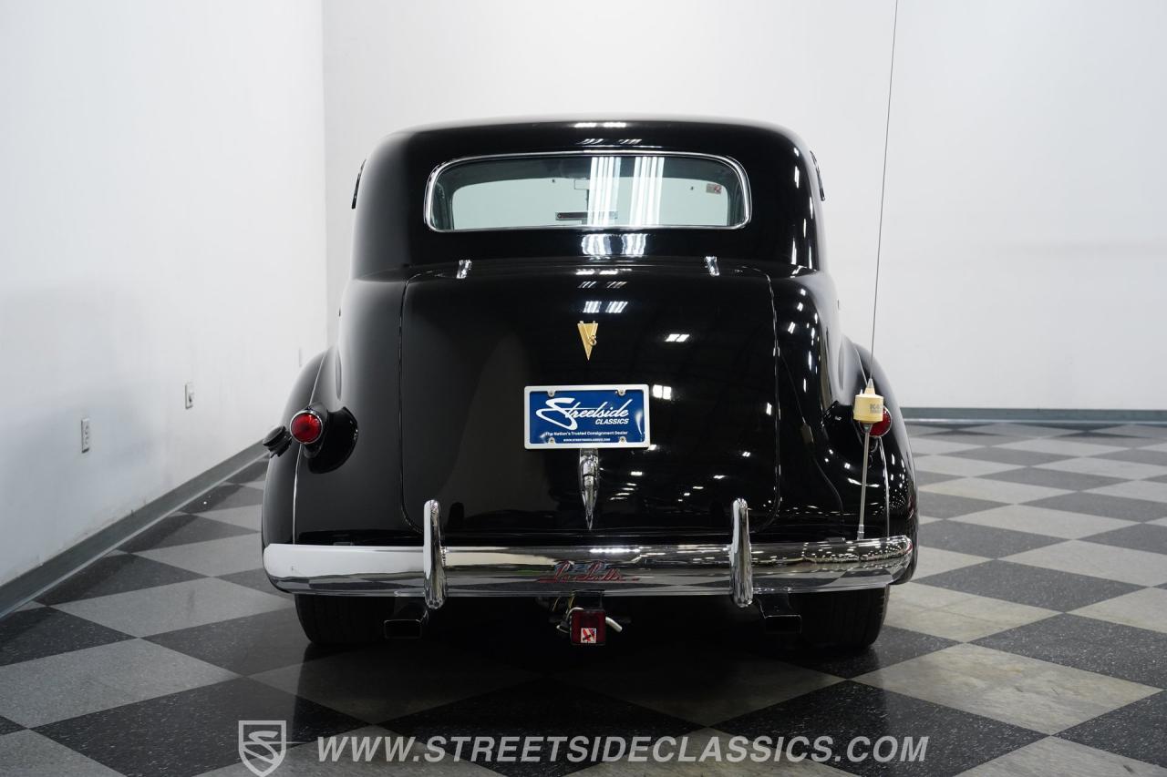 1939 Cadillac LaSalle