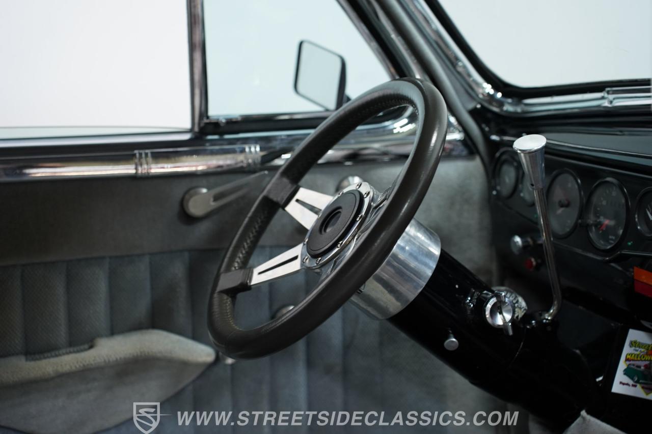 1939 Cadillac LaSalle