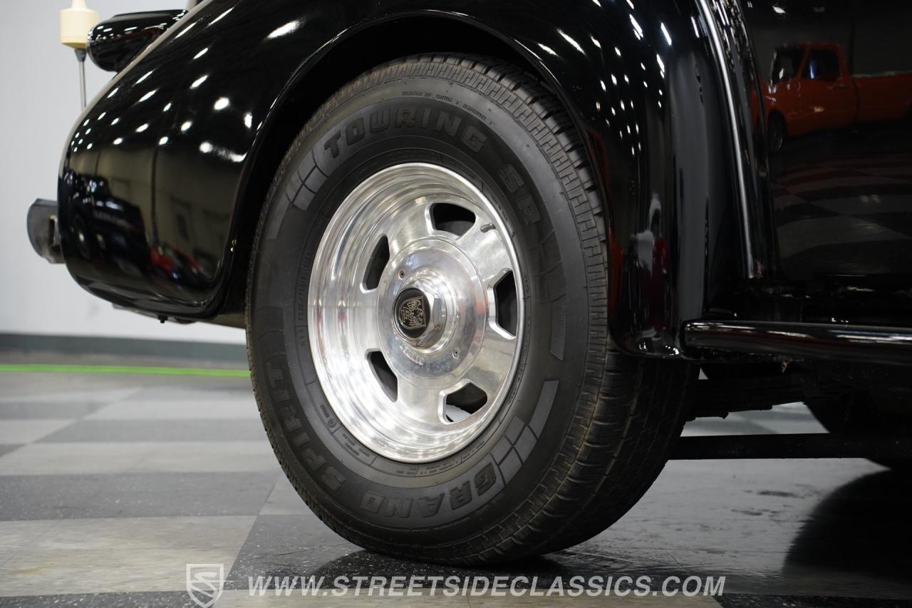 1939 Cadillac LaSalle