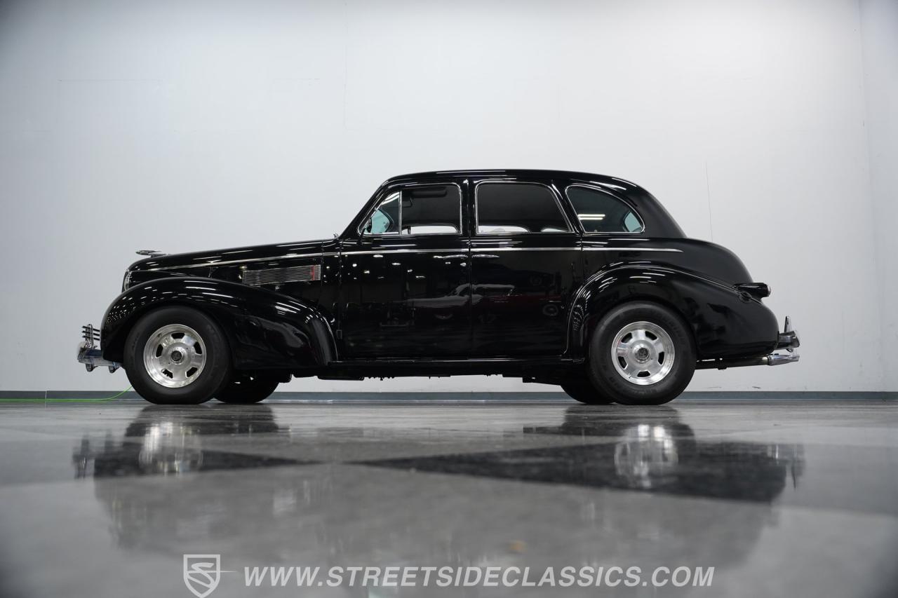 1939 Cadillac LaSalle