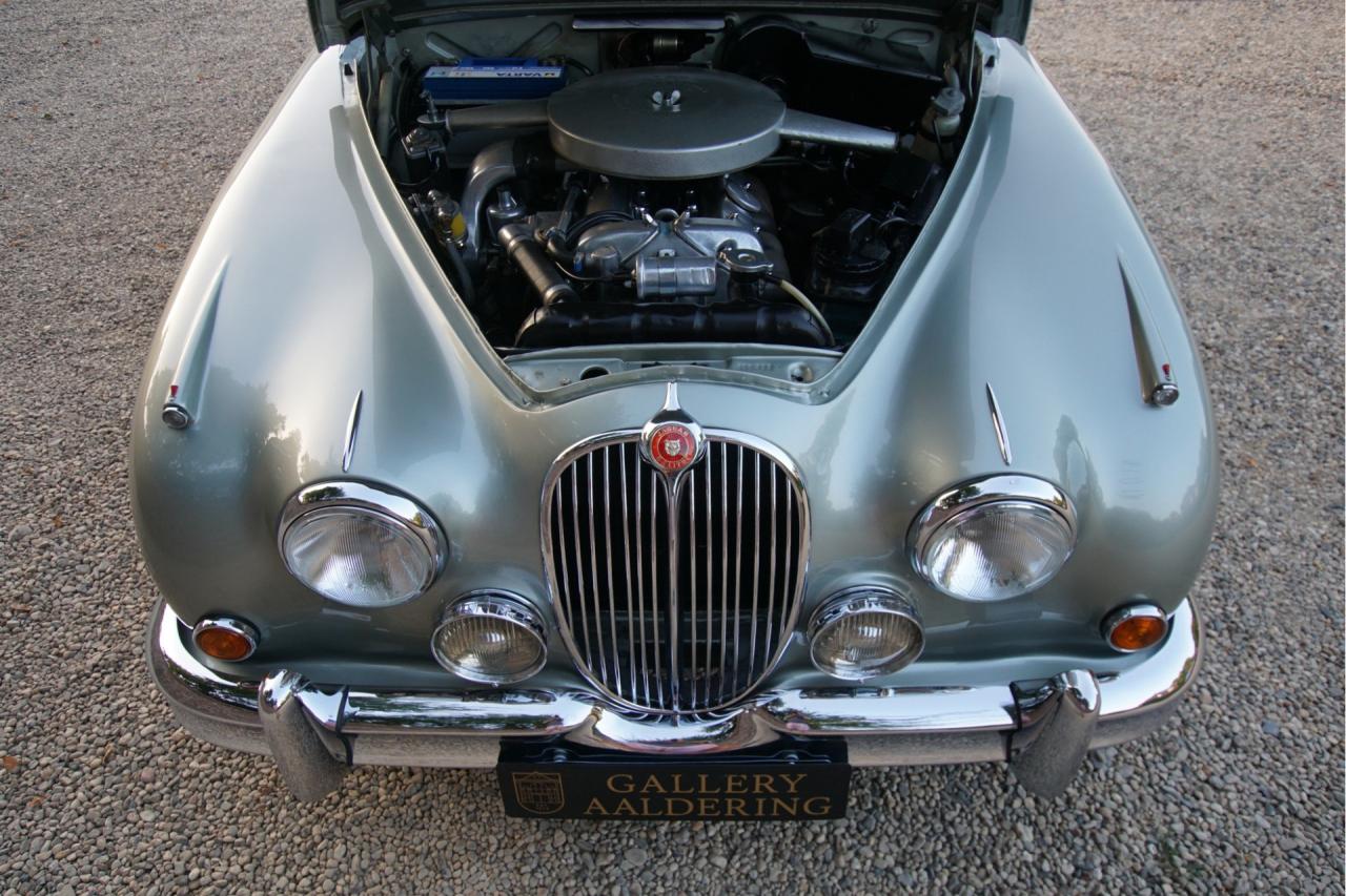 1964 Jaguar Mark 2 3.4 Litre &ldquo;Seafrost Metallic over Navy Blue leather&rdquo;