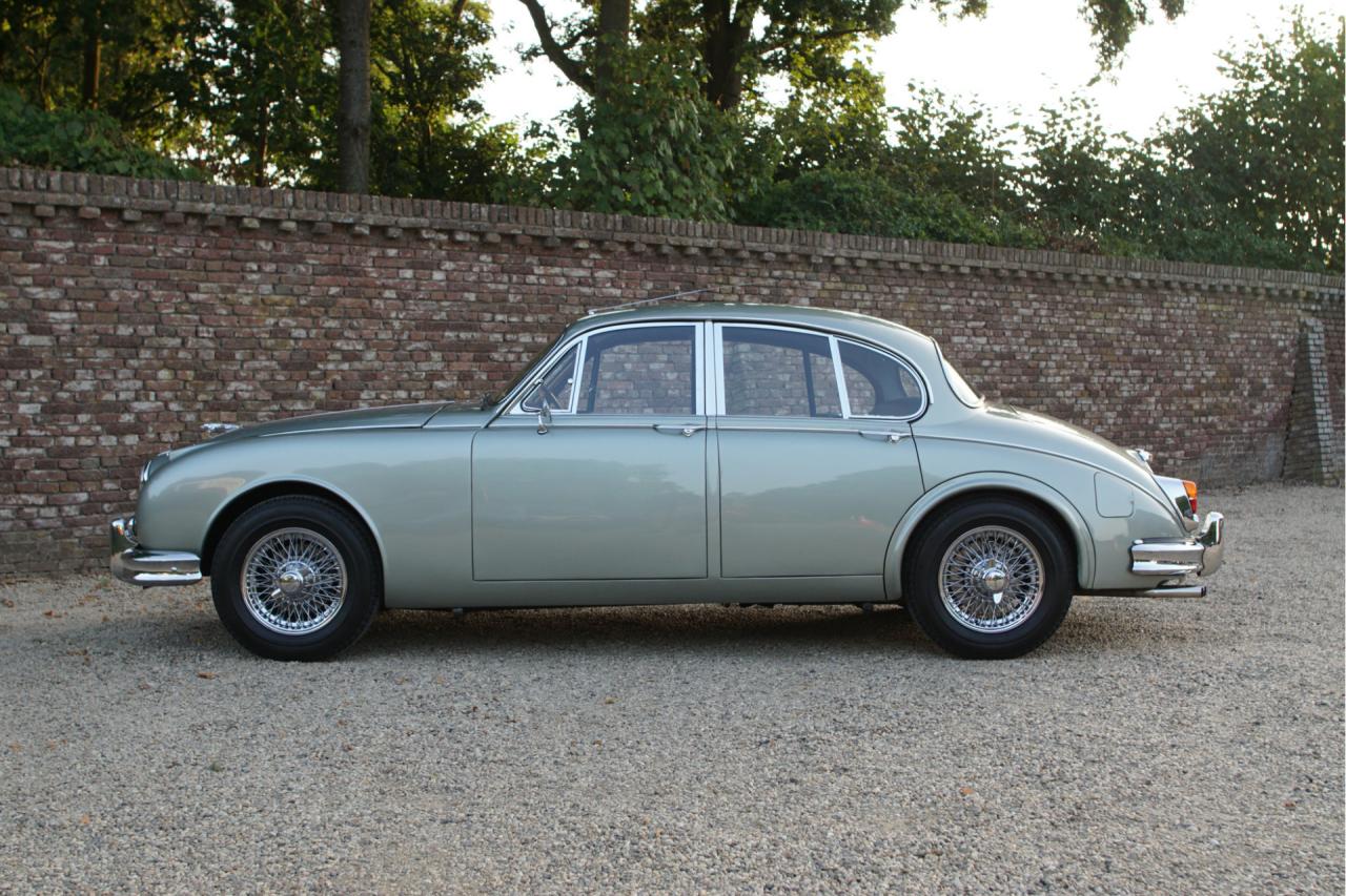 1964 Jaguar Mark 2 3.4 Litre &ldquo;Seafrost Metallic over Navy Blue leather&rdquo;