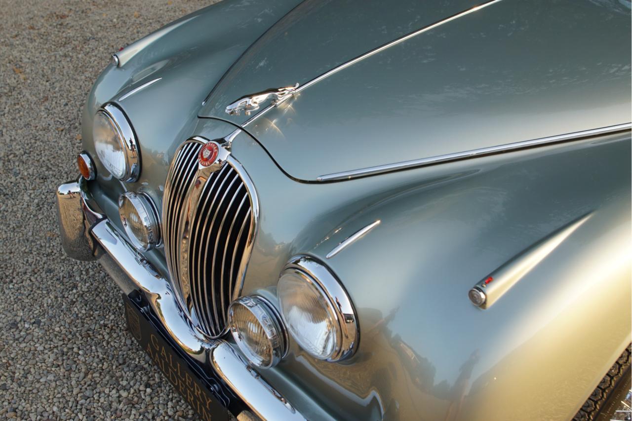 1964 Jaguar Mark 2 3.4 Litre &ldquo;Seafrost Metallic over Navy Blue leather&rdquo;