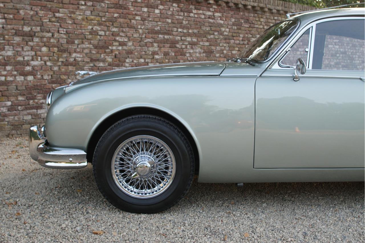 1964 Jaguar Mark 2 3.4 Litre &ldquo;Seafrost Metallic over Navy Blue leather&rdquo;
