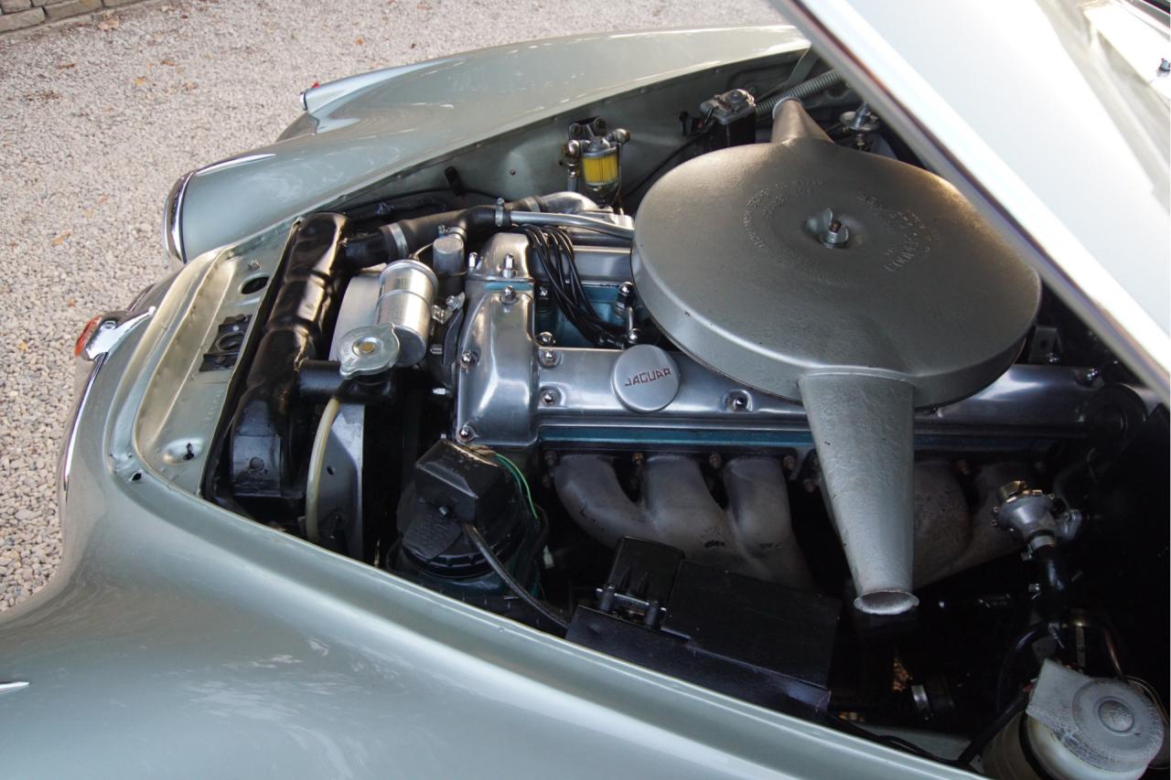 1964 Jaguar Mark 2 3.4 Litre &ldquo;Seafrost Metallic over Navy Blue leather&rdquo;