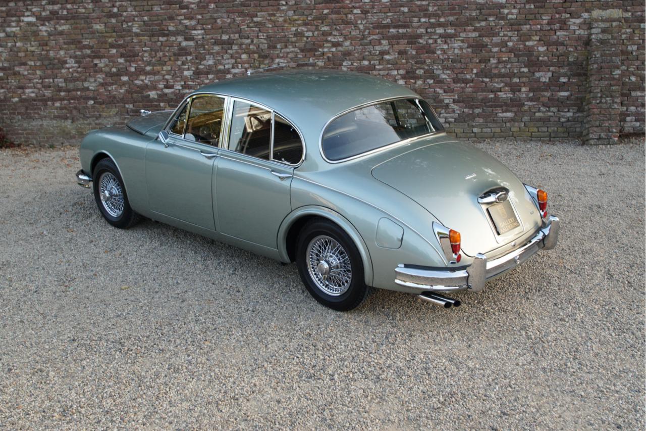 1964 Jaguar Mark 2 3.4 Litre &ldquo;Seafrost Metallic over Navy Blue leather&rdquo;