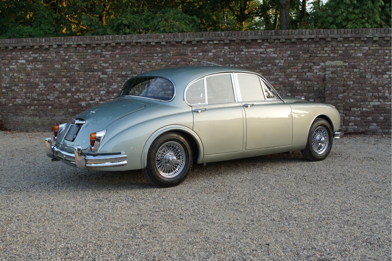 1964 Jaguar Mark 2 3.4 Litre &ldquo;Seafrost Metallic over Navy Blue leather&rdquo;
