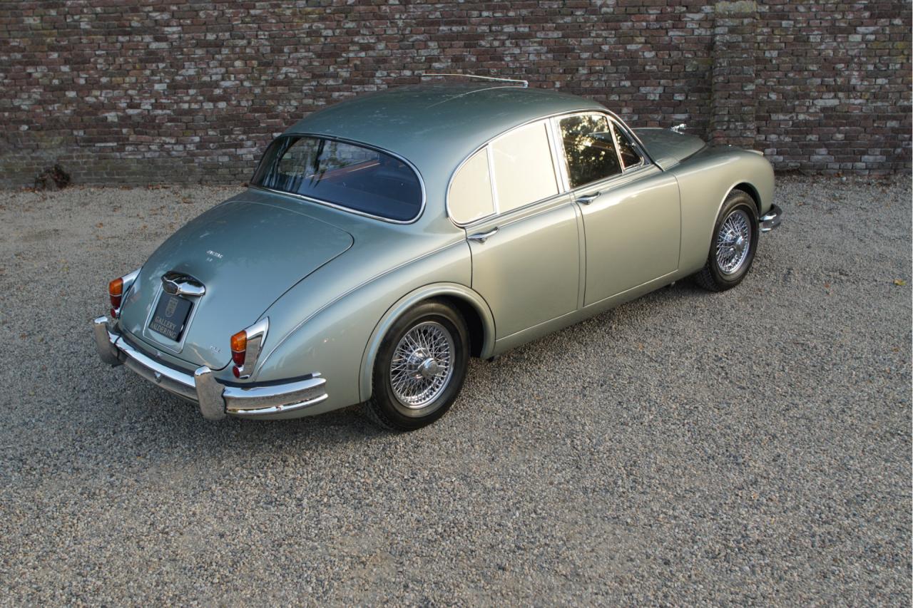 1964 Jaguar Mark 2 3.4 Litre &ldquo;Seafrost Metallic over Navy Blue leather&rdquo;