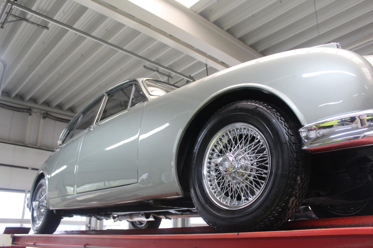 1964 Jaguar Mark 2 3.4 Litre &ldquo;Seafrost Metallic over Navy Blue leather&rdquo;