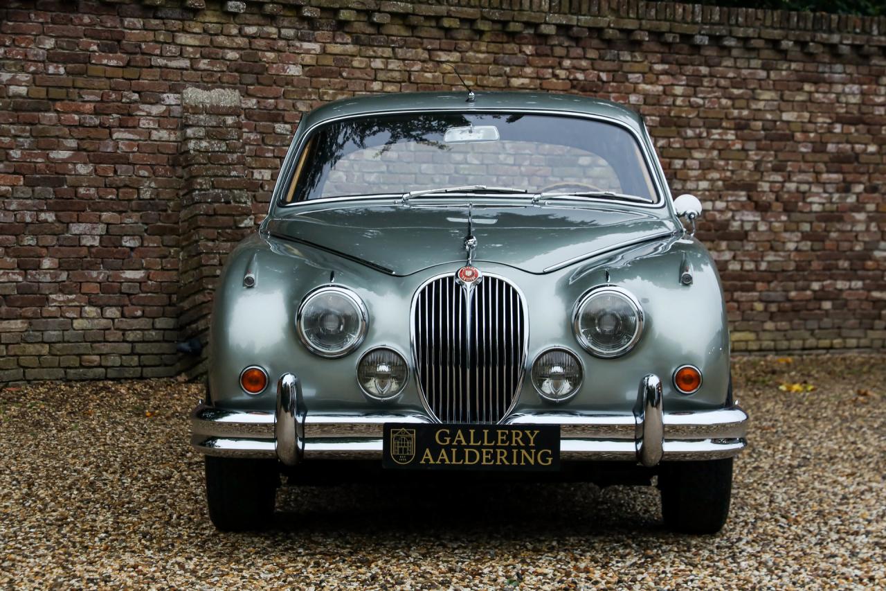 1964 Jaguar Mark 2 3.4 Litre &ldquo;Seafrost Metallic over Navy Blue leather&rdquo;