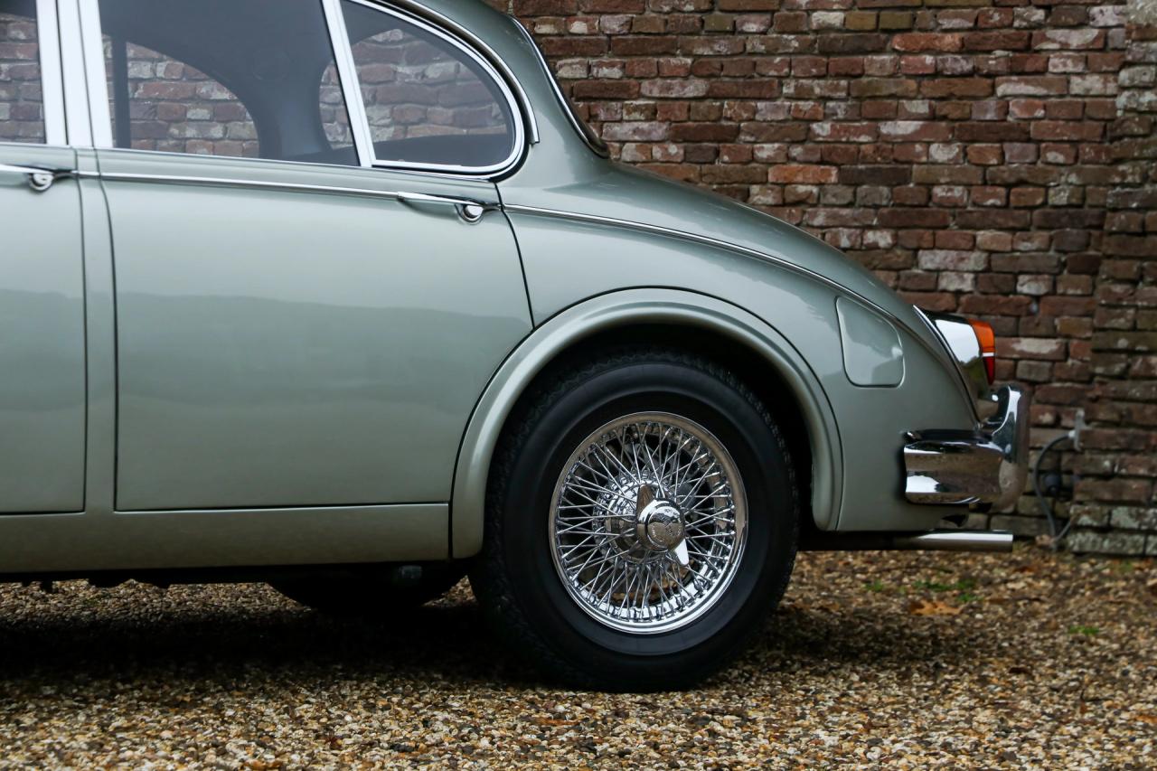 1964 Jaguar Mark 2 3.4 Litre &ldquo;Seafrost Metallic over Navy Blue leather&rdquo;