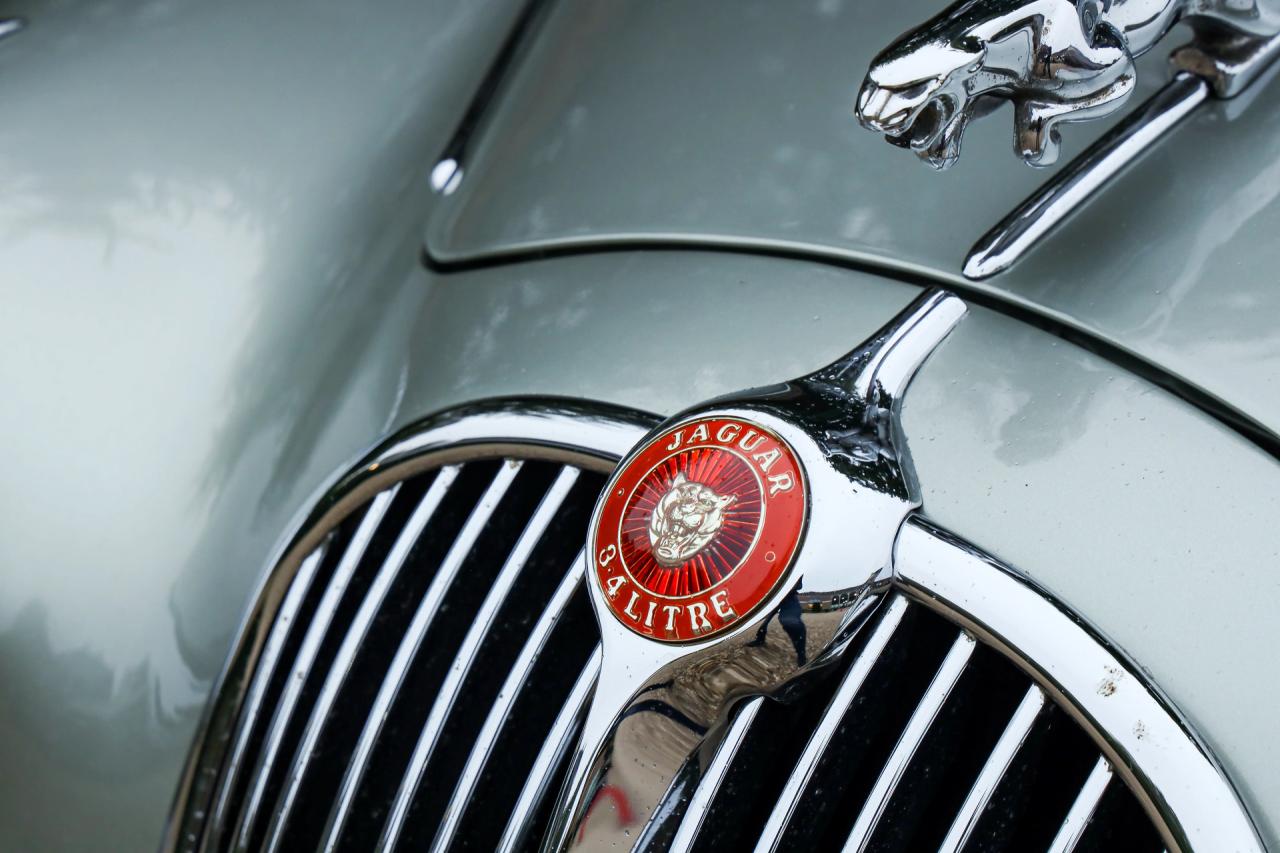 1964 Jaguar Mark 2 3.4 Litre &ldquo;Seafrost Metallic over Navy Blue leather&rdquo;
