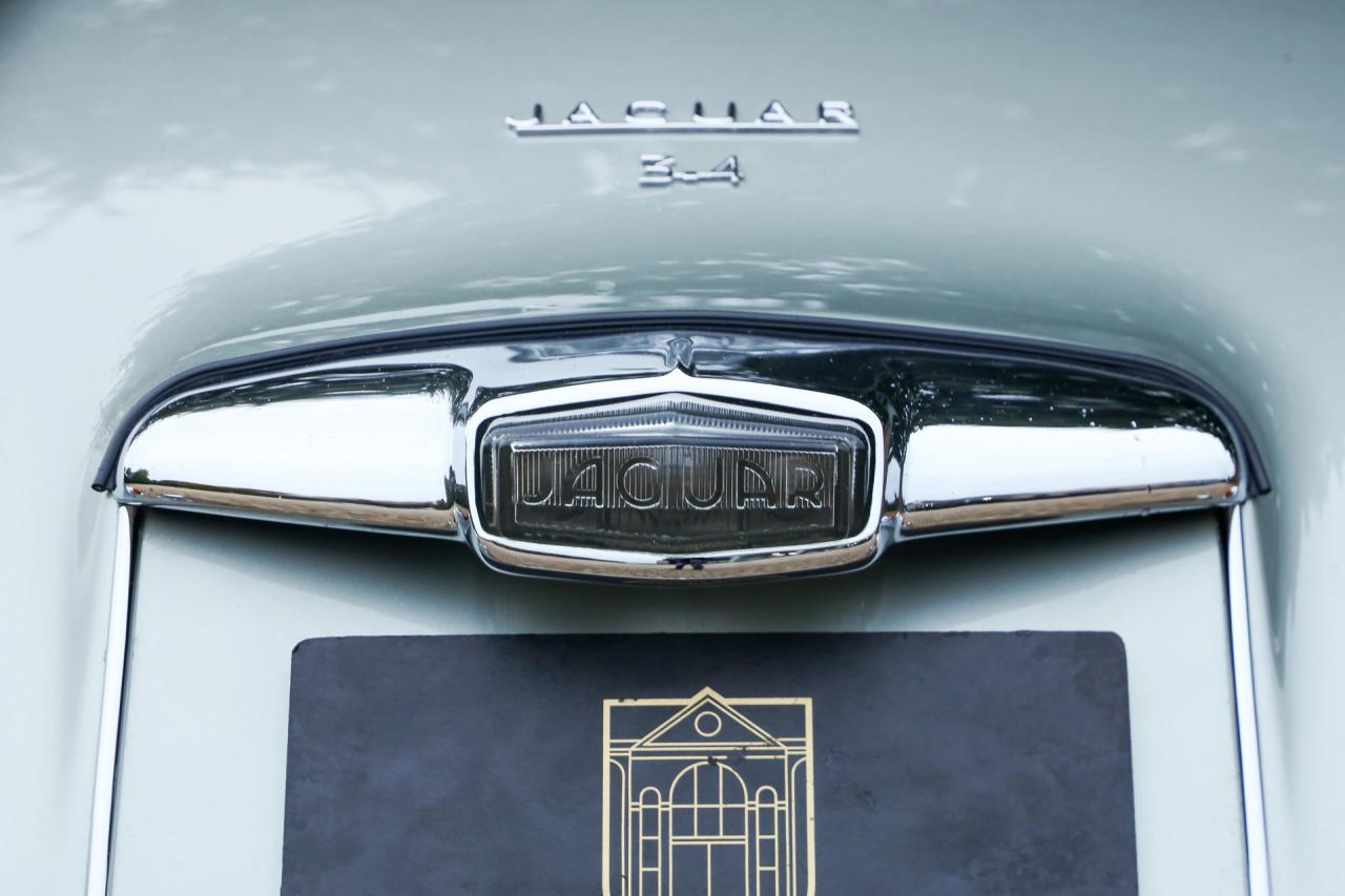 1964 Jaguar Mark 2 3.4 Litre &ldquo;Seafrost Metallic over Navy Blue leather&rdquo;