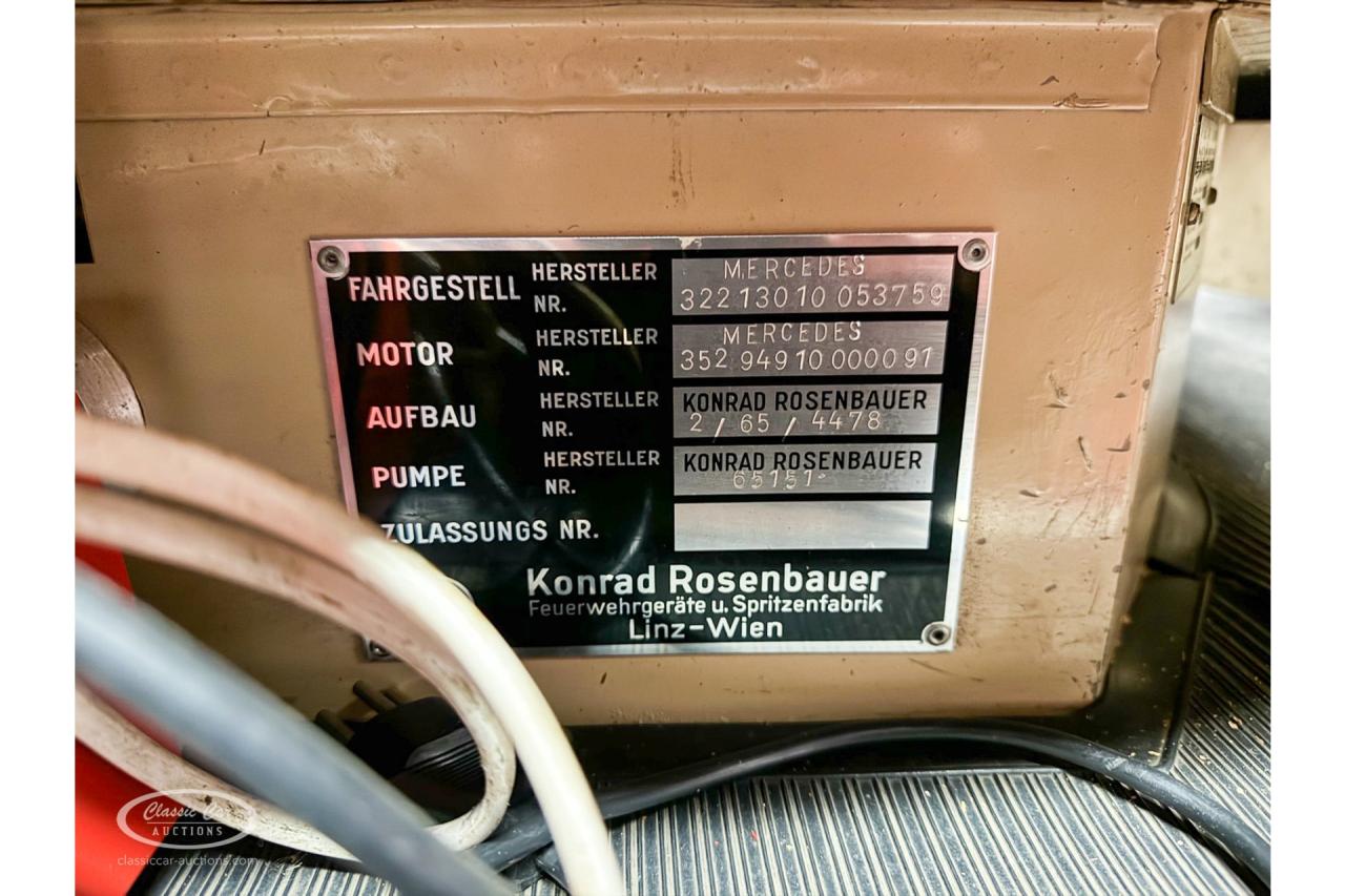 1965 Mercedes - Benz LAF1113 Tankl&ouml;schfahrzeug - Fire truck