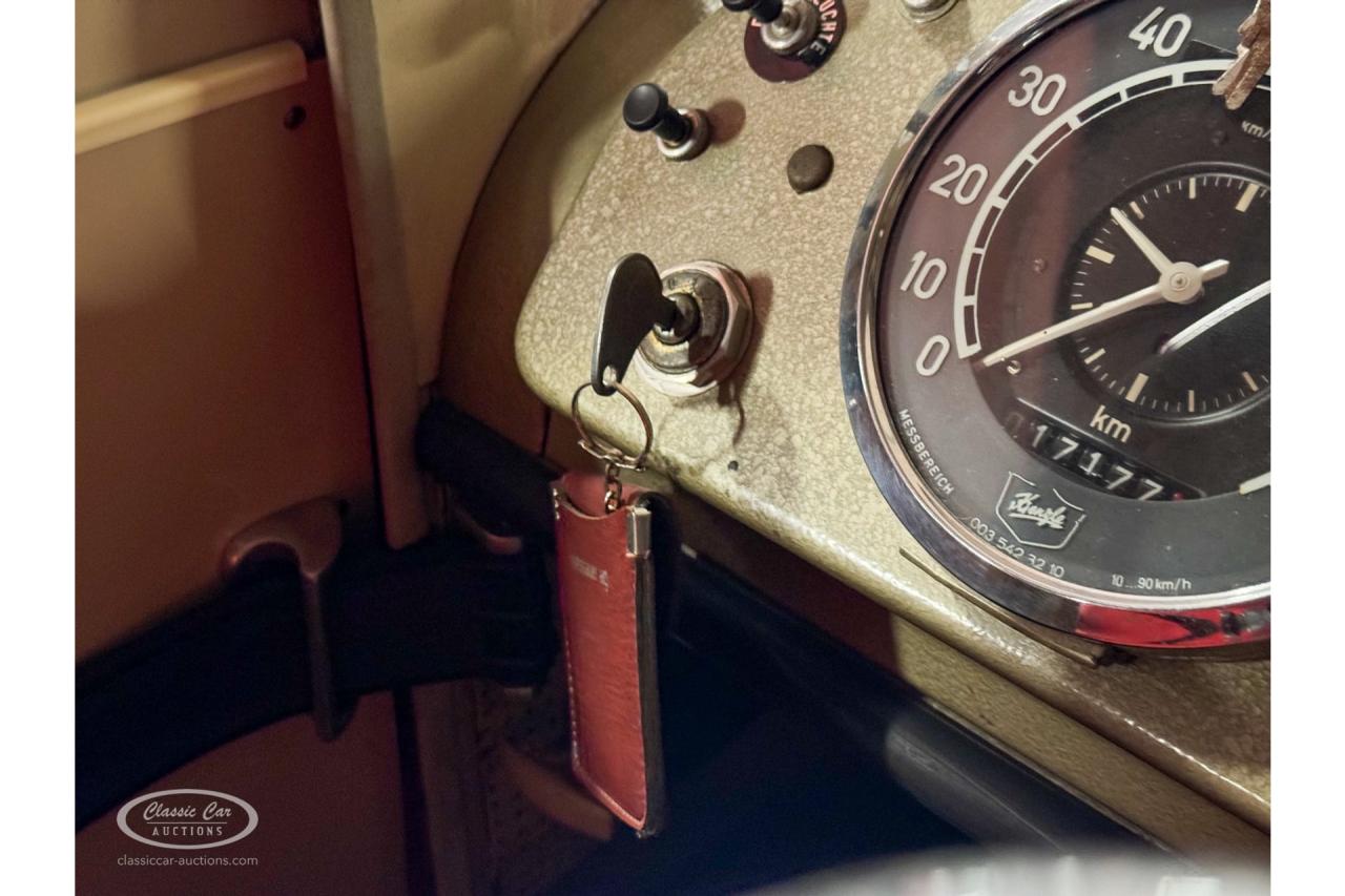 1965 Mercedes - Benz LAF1113 Tankl&ouml;schfahrzeug - Fire truck
