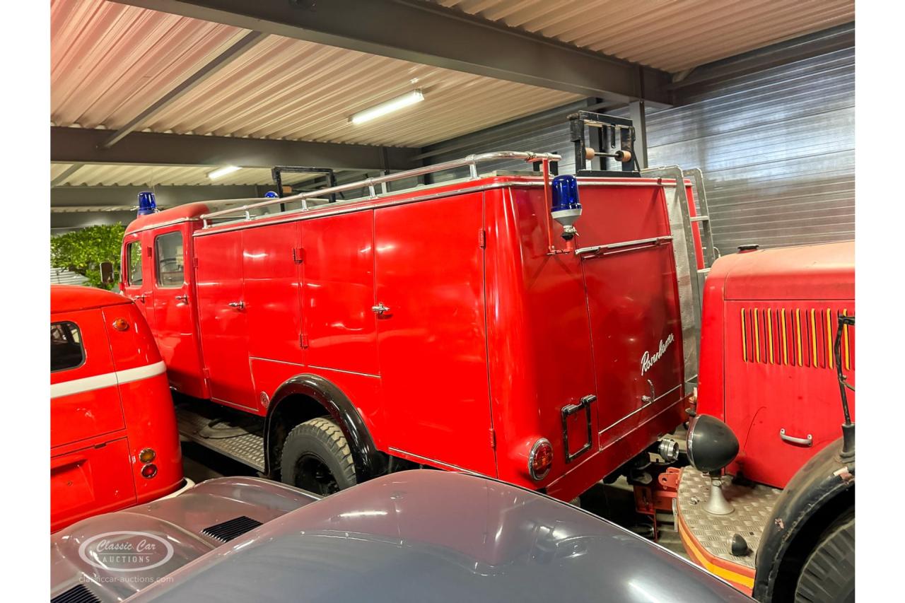 1965 Mercedes - Benz LAF1113 Tankl&ouml;schfahrzeug - Fire truck