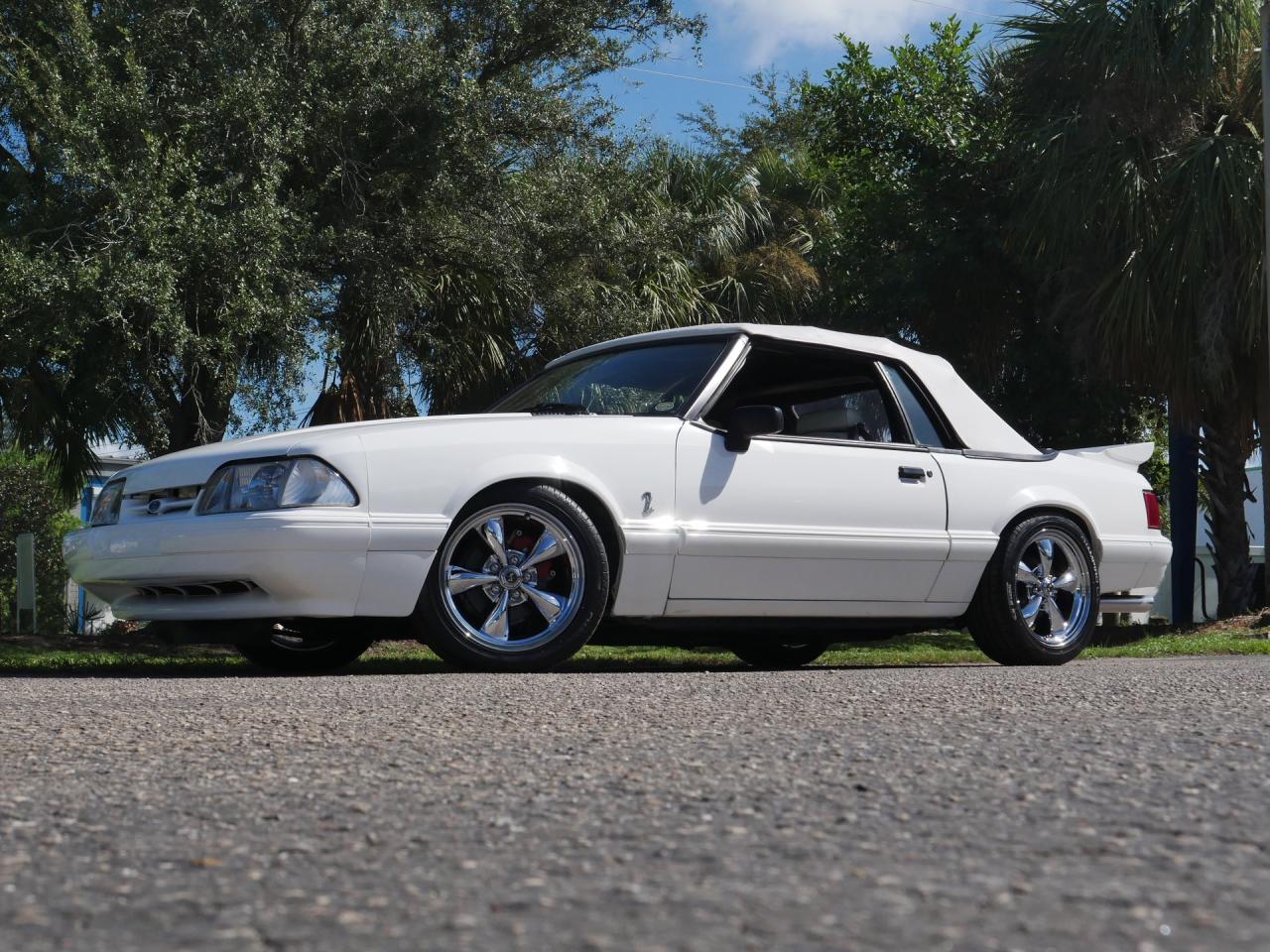 1993 Ford Mustang LX Convertible 5.0