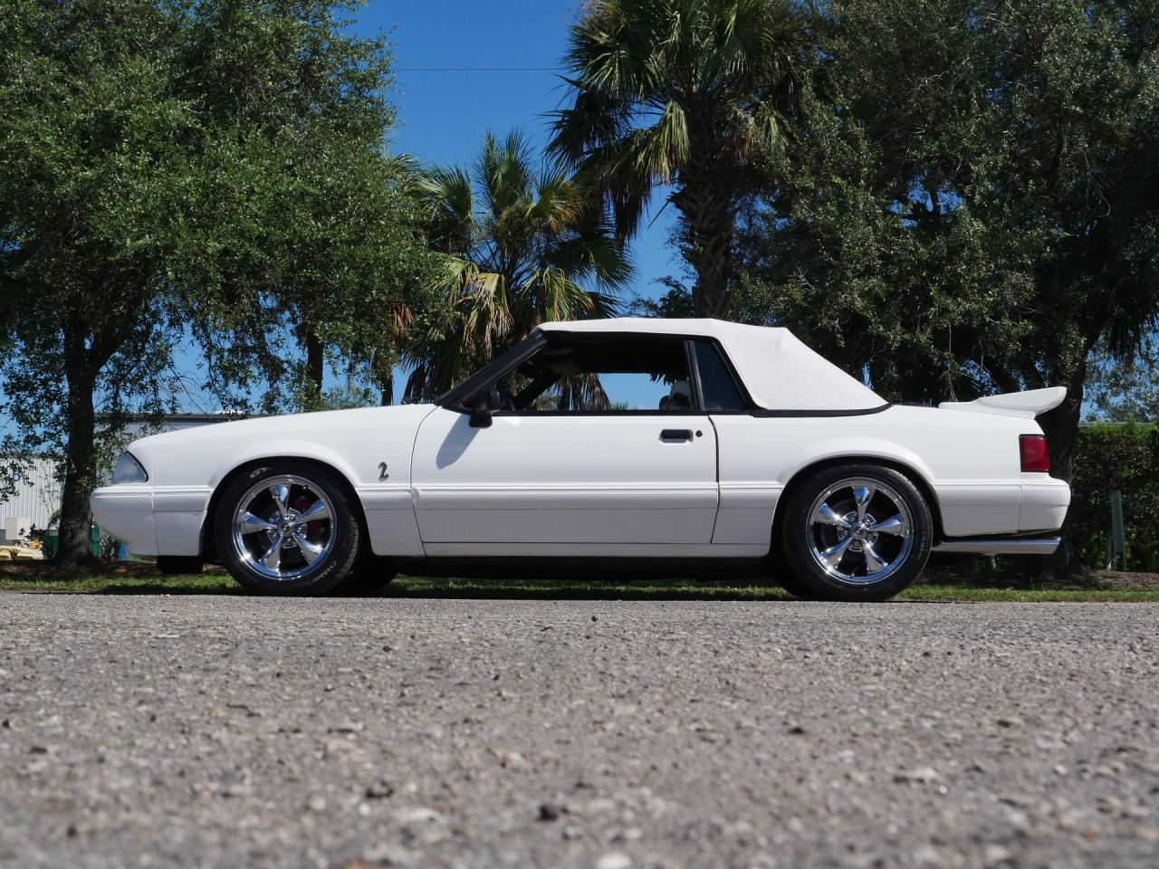 1993 Ford Mustang LX Convertible 5.0