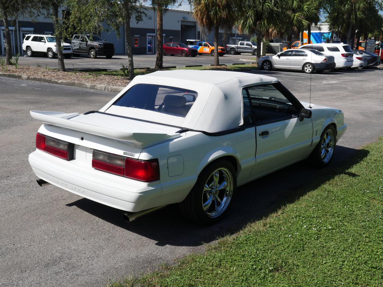 1993 Ford Mustang LX Convertible 5.0