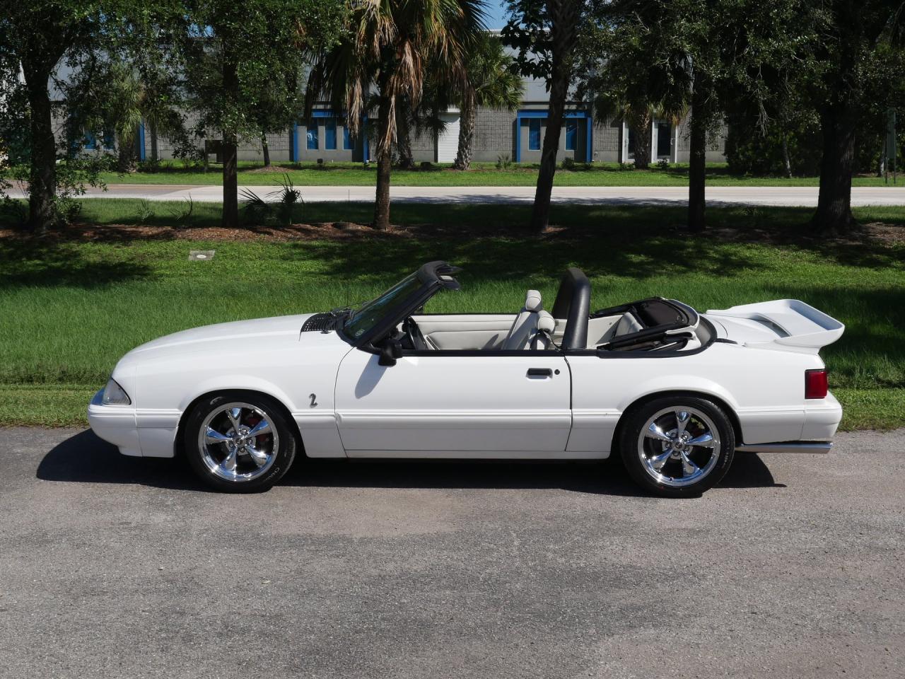 1993 Ford Mustang LX Convertible 5.0