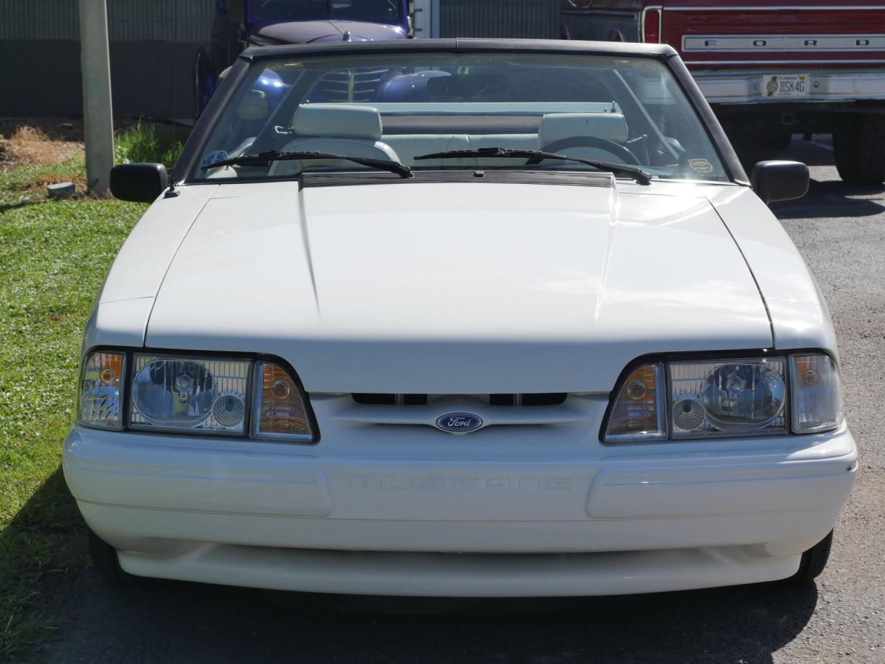 1993 Ford Mustang LX Convertible 5.0