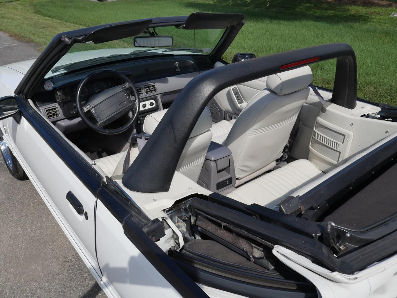 1993 Ford Mustang LX Convertible 5.0
