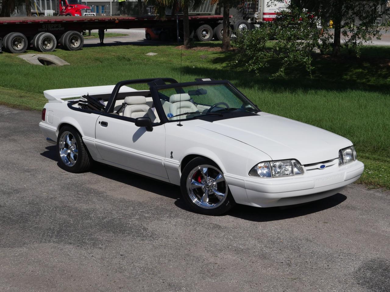 1993 Ford Mustang LX Convertible 5.0