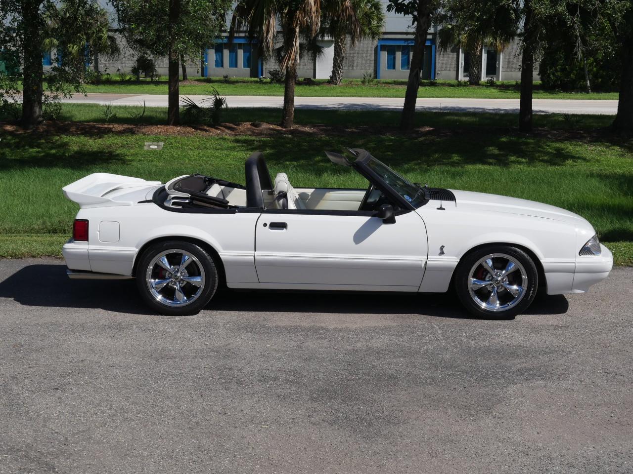 1993 Ford Mustang LX Convertible 5.0