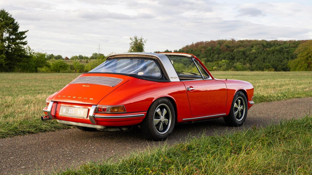 1968 Porsche 911 L "Soft-Window" Targa