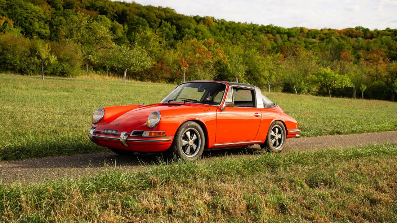 1968 Porsche 911 L "Soft-Window" Targa