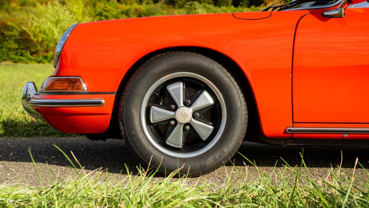 1968 Porsche 911 L "Soft-Window" Targa