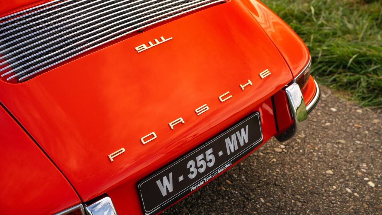1968 Porsche 911 L "Soft-Window" Targa