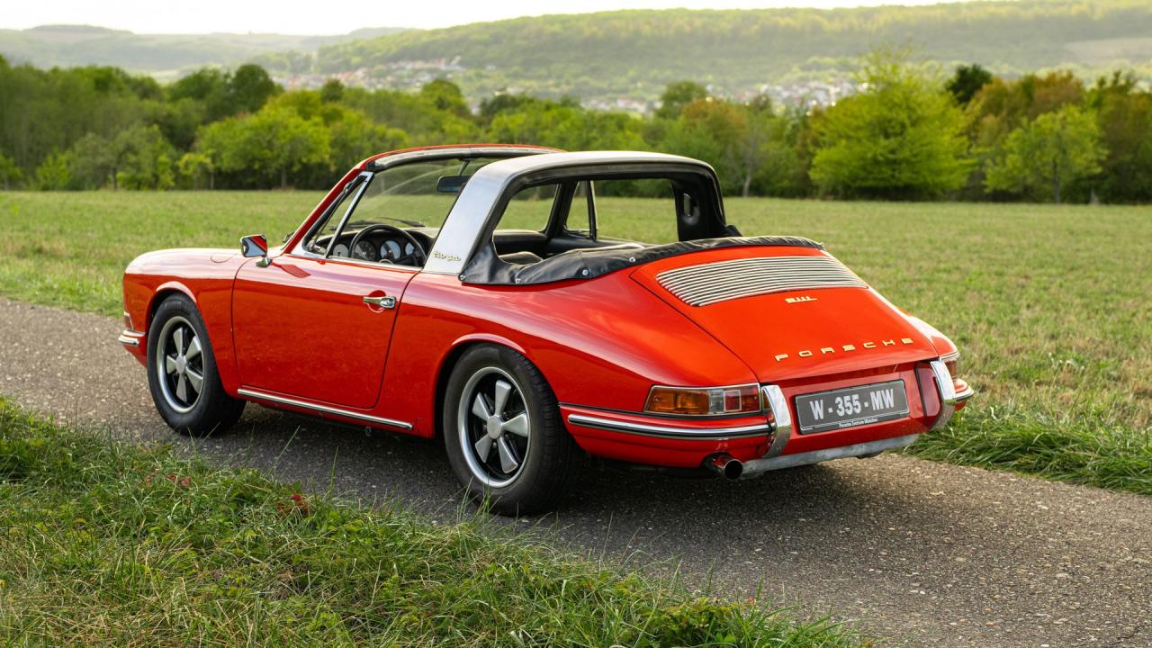 1968 Porsche 911 L "Soft-Window" Targa