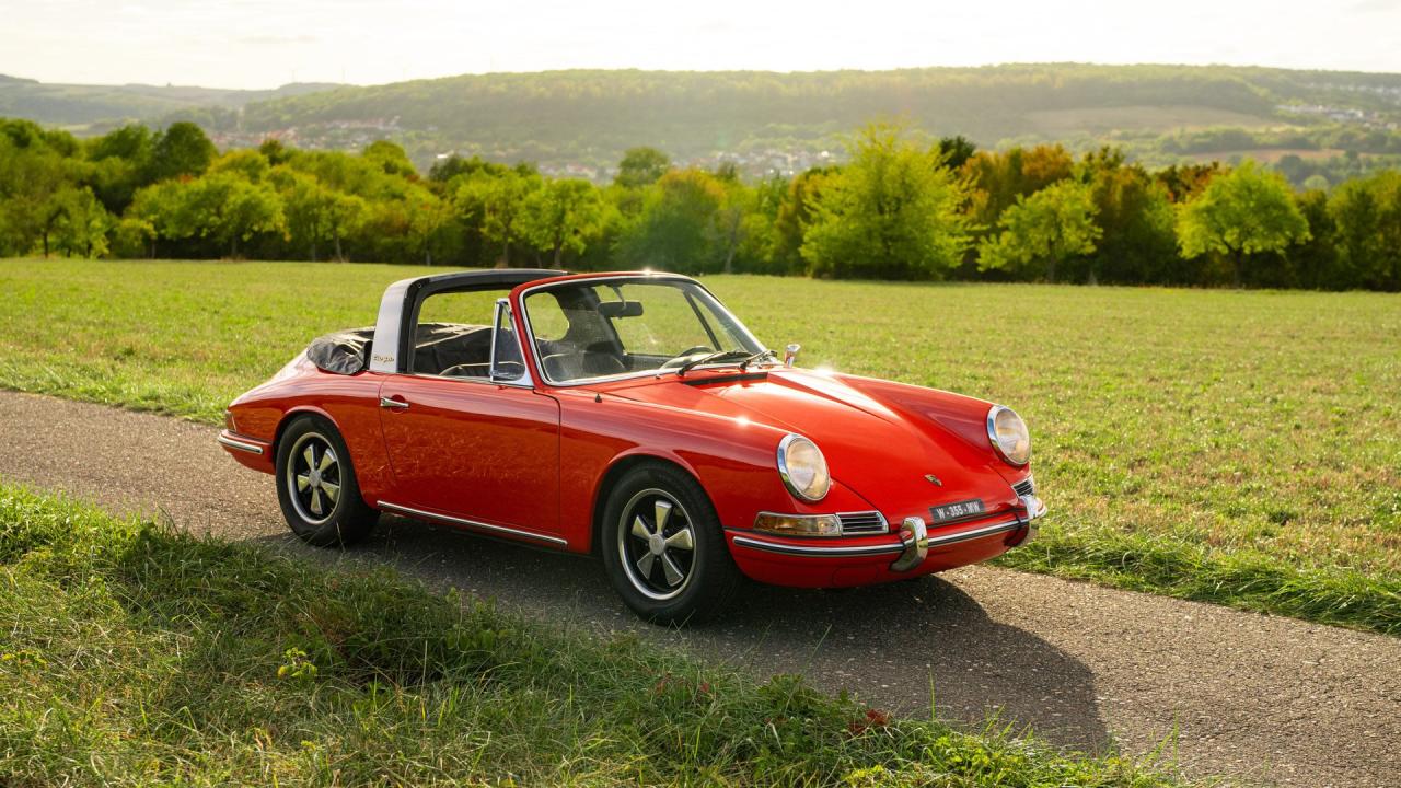 1968 Porsche 911 L "Soft-Window" Targa